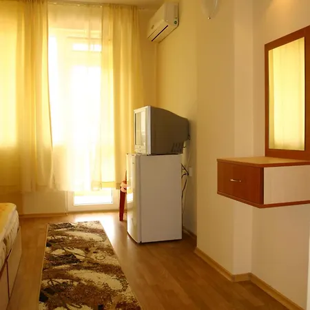 Hotel семеен калисто